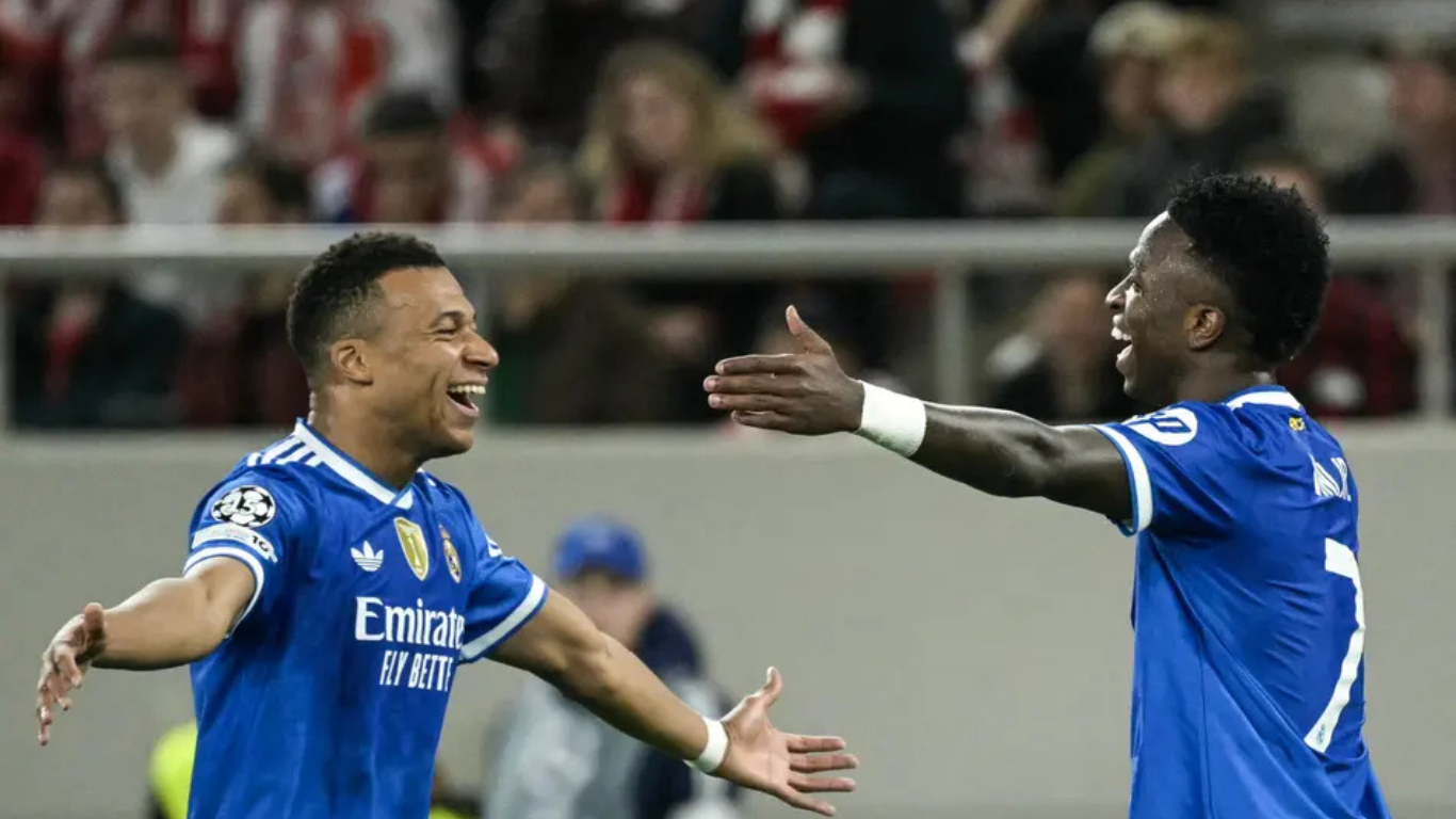 ‘Chamou de macaco cinco vezes’, diz Mbappé sobre ofensas racistas contra Vini Jr